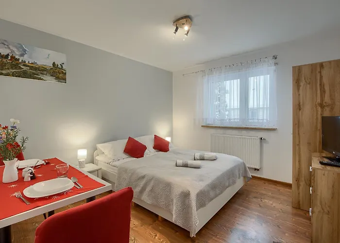 شقة Na Polnej تيلسز